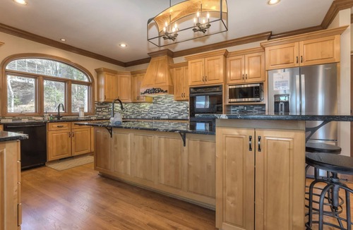 Big Canoe House | Starry Nights - Unforgettable Views, Steamy Hot Tub, Game Room + More!