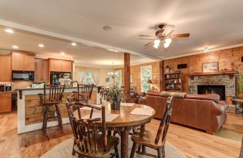 Big Canoe House | Stars Align Cottage - Relaxing Hot Tub Comfy Outdoor Seating More