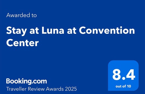 Chinatown Apartment | Stay at Luna at Convention Center