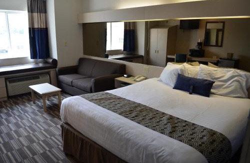 Union City Hotel | Stay Express inn and Suites Atlanta Union City