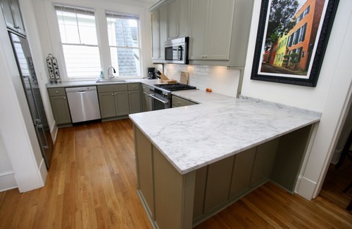 Cannonborough Elliotborough Apartment | Stay in Luxury. Eat, Shop w/Locals-King Street just 5 Blocks Away