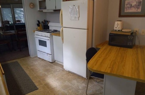 Satsuma RV Rental | Stegbone's Fish Camp