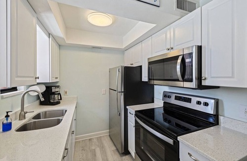 St. Pete Beach Apartment | Steps from Upham Beach & Pool