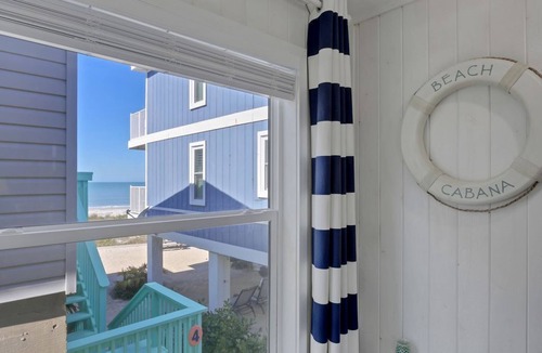 Belleair Beach House | Steps to a Private Beach Perfect Family Vacation