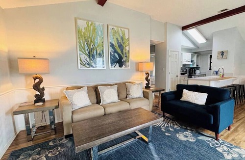 Tybee Island House | Steps to beach, rec area, bikes, more