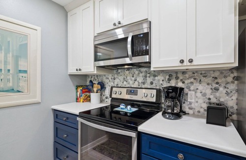 Cassine Village Condo | Steps To Beach Access, Pool, Tennis ~ Seaclusion at Cassine Gardens