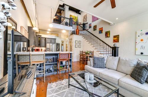 Paducah House | Steps to Historic Riverfront: Chic Dtwn Condo!
