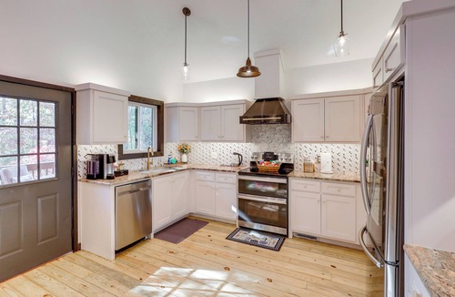 Flowery Branch Cabin | Steps to Lake Lanier: Wooded Escape w/Boat Dock
