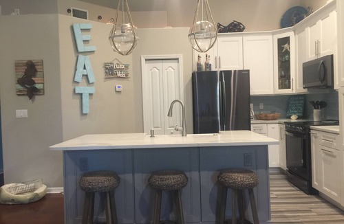 Indialantic By The Sea House | STEPS TO THE BEACH, FOOD, SHOPPING! 2BR NEWLY RENOVATED, GREAT LOCATION