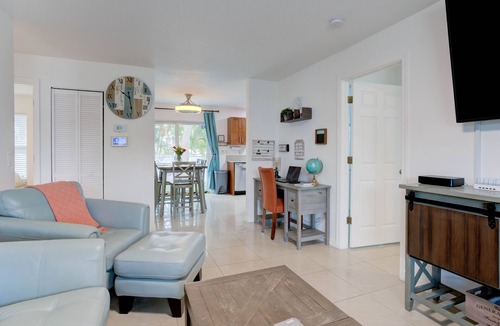 Riviera Beach House | Steps to the water! 🏝️