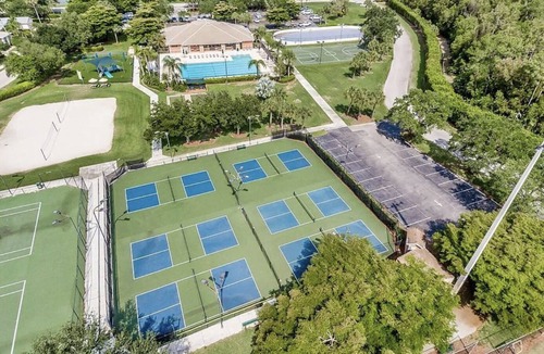 Stoneybrook House | Stoneybrook Golf Estero - entire home AND GOLF CART - 1 month minimum