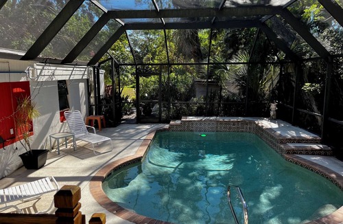 Vamo Cottage | Storybook Cottage in a Dream Location - Private Pool, Near Siesta & More