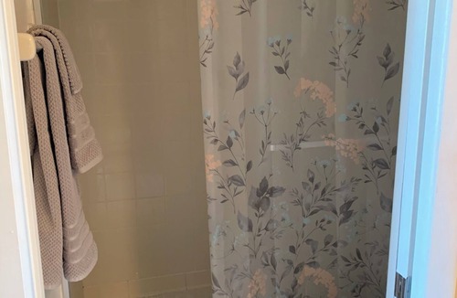 Port Canaveral Condo | studio 1 mile to beach
