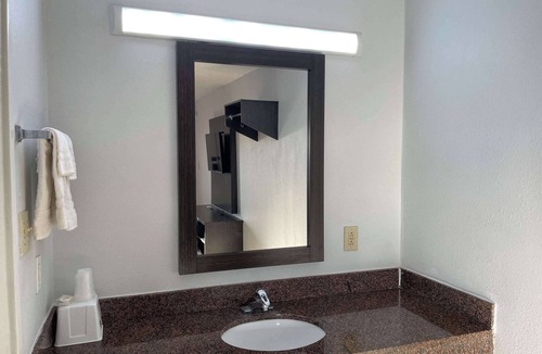 Stockbridge Hotel | Studio 6 Stockbridge, GA – Hwy 138 W
