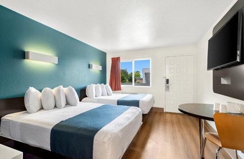 Lookout Valley Neighborhood Association Hotel | Studio 6 Suites Chattanooga TN Lookout Mtn.