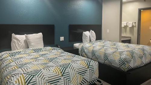 Knoxville Hotel | Studio 6 Suites - Knoxville, TN - Downtown