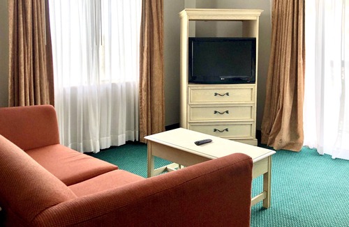 Florida Center Condo | Studio condo with views of Volcano Bay. Great Location. Pool and Hot tub