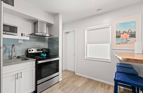 Bay Esplanade Apartment | Studio flat ∙ 2 guests