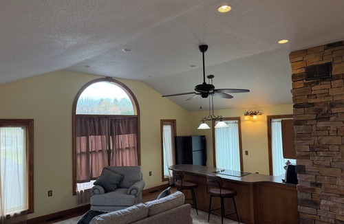 Dailey Apartment | Studio in Beverly West Virginia. Idea for travel nurses or long term stays.