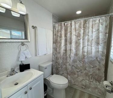 Caloosahatchee Apartment | Studio in Downtown Cape Coral