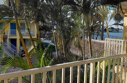 Treasure Island Apartment | Studio on Boca Ciega Bay, Treasure Island