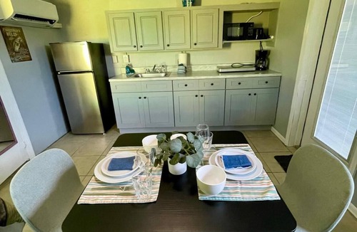 Matlacha Apartment | Studio Redfish Room in Matlacha/Fisherman's Paradise