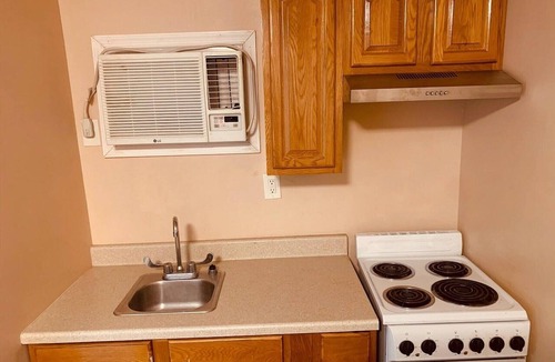 East Stroudsburg Apartment | Studio with Kitchen|East Stroudsburg