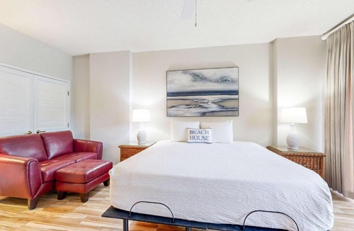 Sandestin Hotel | Studio with Pool Views Hot Tub and Tennis