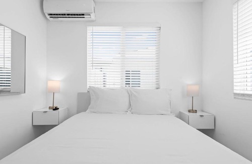 Deerfield Beach Apartment | Studio wpool patio