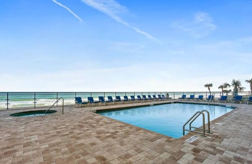 Daytona Beach Shores Condo | STUNNING 3 BED/3 BATH OCEANFRONT CONDO