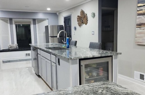 Stone Mountain House | Stunning 4 bed w/ large master and kitchen - 2.5 miles from Stone Mountain Park!
