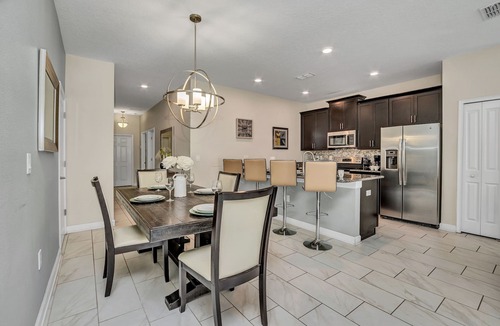Kissimmee House | Stunning 5 BD Home, near Disney World!