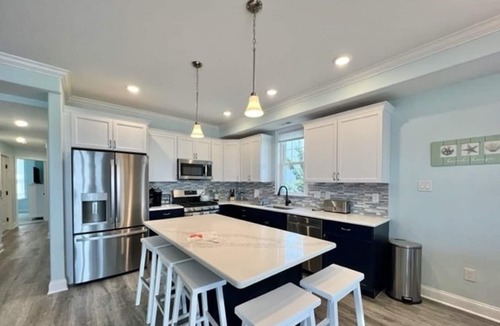 North End Condo | Stunning Beach Block 5BR/4BA Home w/Elevator & Outdoor Decks–Steps to Boardwalk