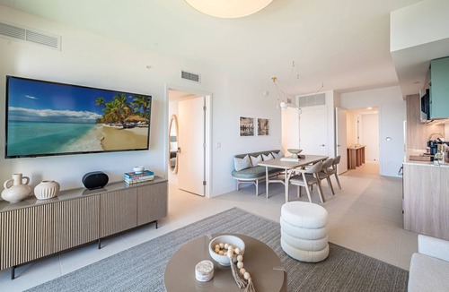 Downtown Miami Condo | Stunning brand new 3-bedroom condo in Downtown Miami with spectacular Bay Views!