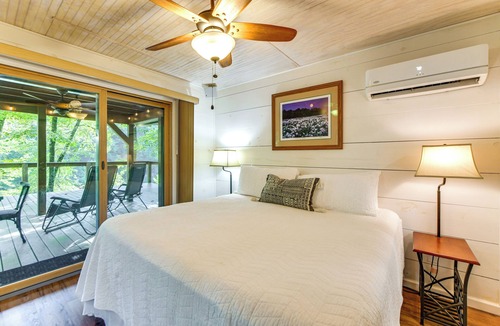 Howard Cabin | Stunning Culloden Cabin with Deck & Creek View!