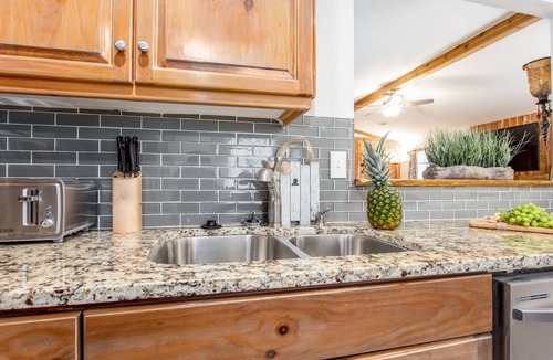 Roswell House | Stunning Custom Ranch in Central Roswell