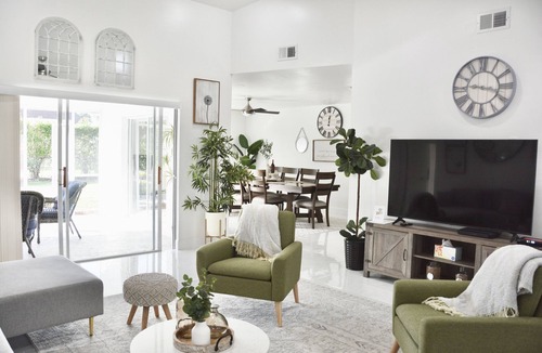 Willoughby Acres House | Stunning Family Home in Naples Florida by Beach