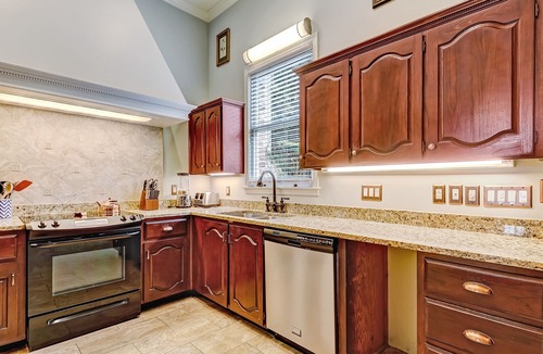 Historic District - North House | Stunning Historic Home on Broughton St