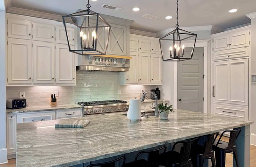 Lavonia House | Stunning Lake House w/Hot Tub & Dock