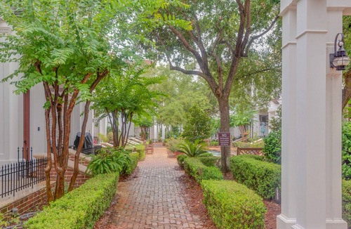 Baytowne Wharf House | Stunning Le Jardin Three Bedroom Town-House #150