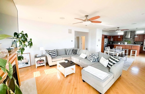 Atlantic City House | Stunning Modern Waterfront AC Villa Sleeps 12!