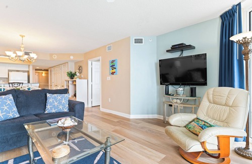 Ocean Drive Condo | Stunning Oceanfront Views! Pools✦Lazy River✦Gym✦North Shore Villas✦10th Floor!