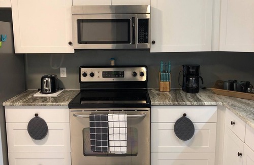 North Fort Myers Condo | Stunning River and Marina Condo for rent; Sunsets Nightly at "Riverview Haven"