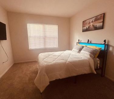 East Point Apartment | Stylish 2BR Near Downtown Atlanta Min From Airport