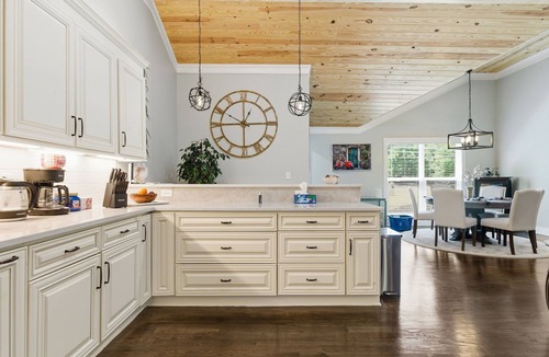 Dunwoody House | Stylish 3-bedroom house with AC in vibrant Atlanta