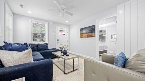 Gardens House | Stylish 3BR OC Gardens with Patio and Parking