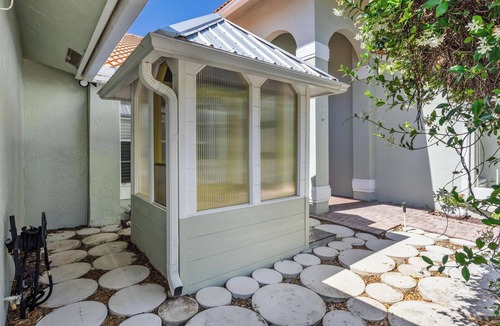 Greenview Shores House | Stylish 4-bedroom private house in Wellington FL, Come enjoy some poolside fun!
