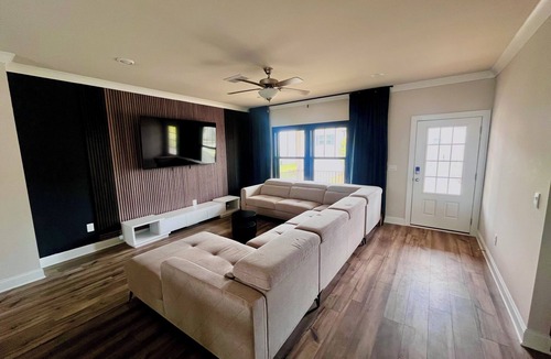 Lawrenceville House | Stylish and Spacious Private Room in Modern Townhouse