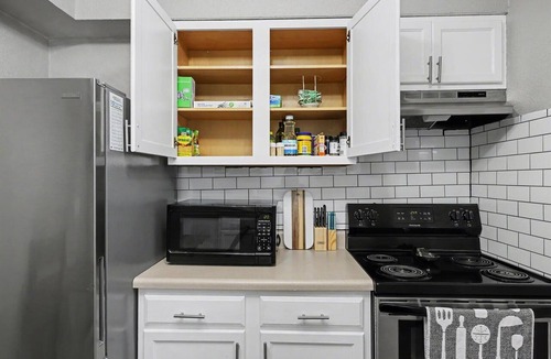 Tallahassee Condo | Stylish Condo Minutes from FSU and Downtown