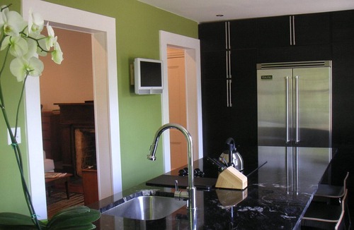 Historic District - North Apartment | Stylish Historic Savannah HGTV Designer Home, Walk Everywhere, Free Trolley!